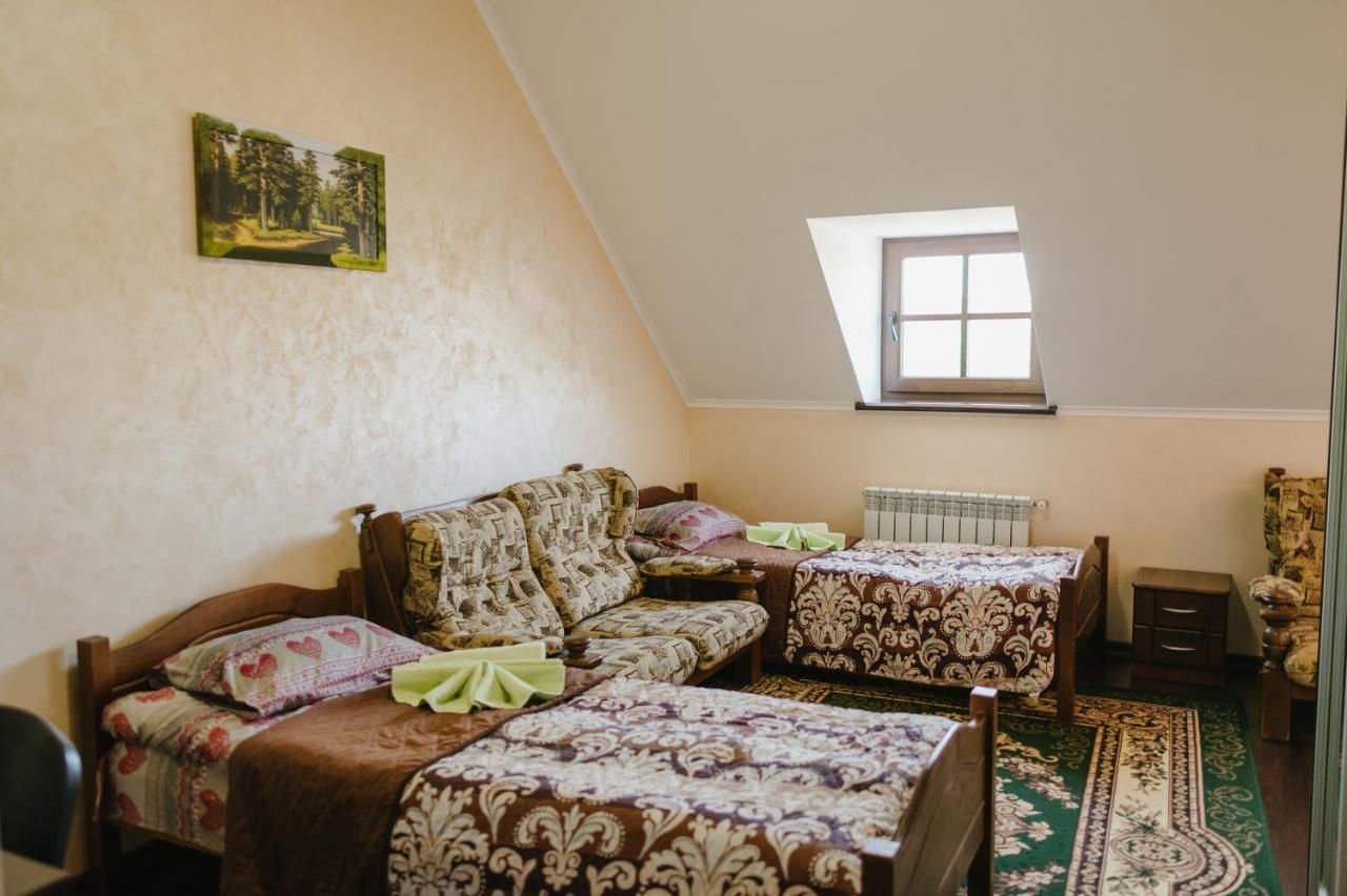 Джерело Kamianets-Podilskyi Exterior photo