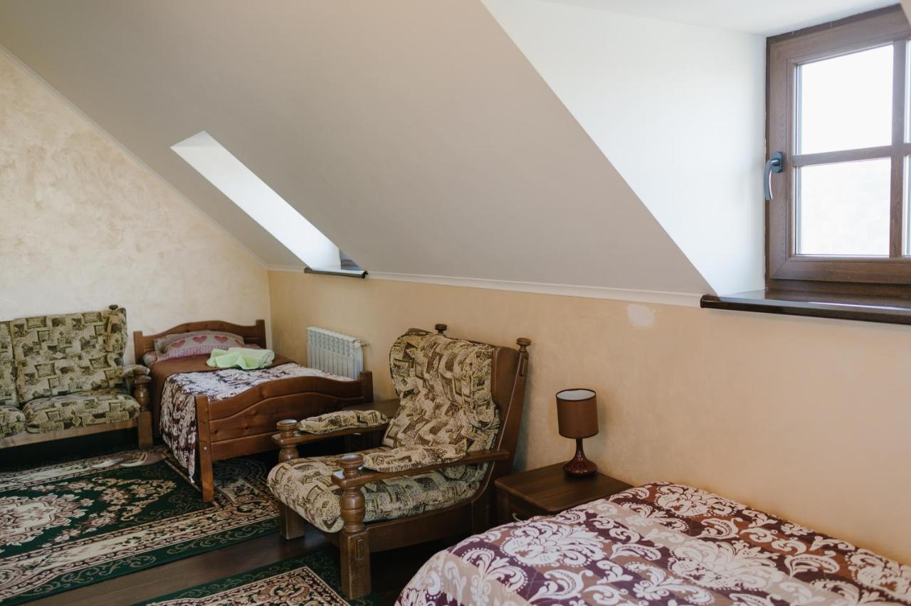 Джерело Kamianets-Podilskyi Exterior photo